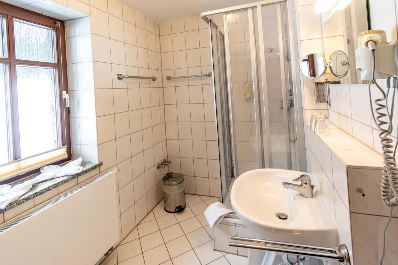 Hotel Und Berggasthof Spiessberghaus 腓特烈罗达 外观 照片