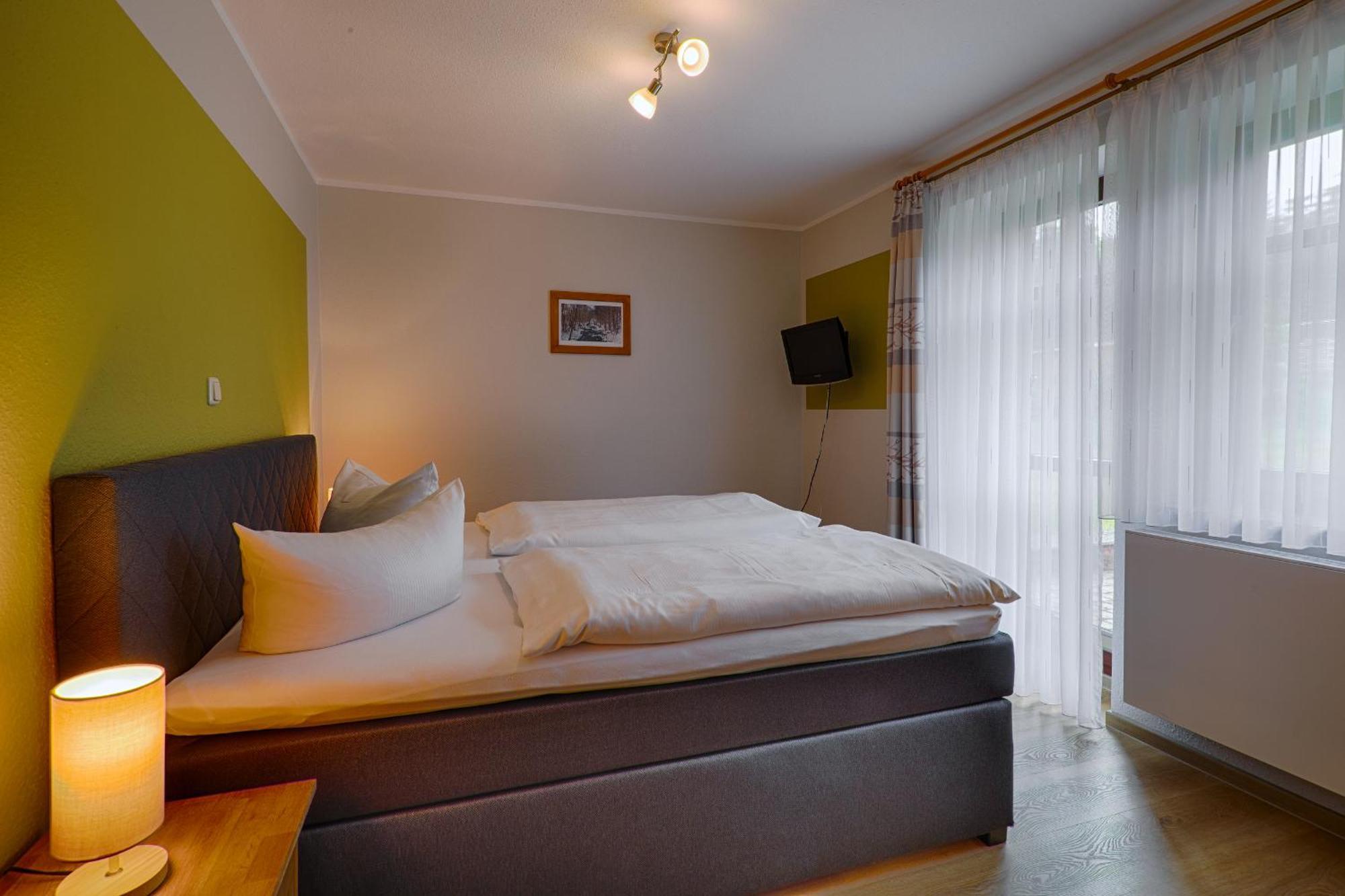 Hotel Und Berggasthof Spiessberghaus 腓特烈罗达 外观 照片