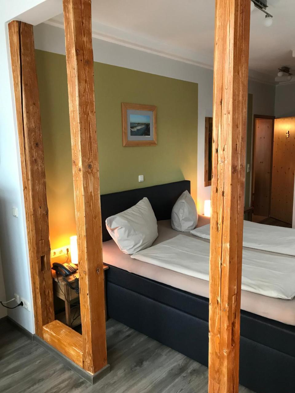 Hotel Und Berggasthof Spiessberghaus 腓特烈罗达 外观 照片